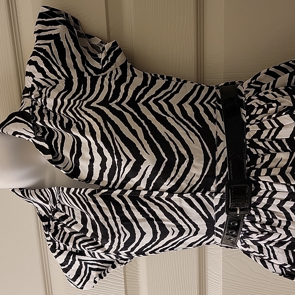 Bernie Dexter | Kelly Dress In Zebra Print - Picture 3 of 9